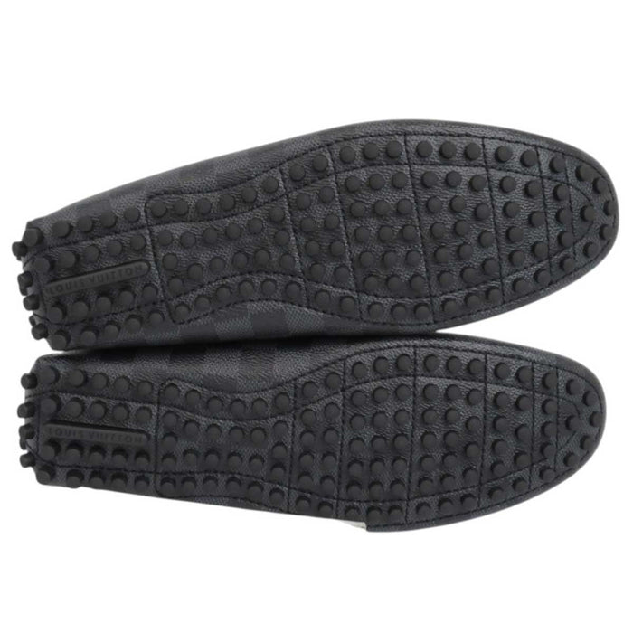 LOUIS VUITTON
LV Logo Moccasin Metal Initial
Hockenheim Loafer
Damier Graphite