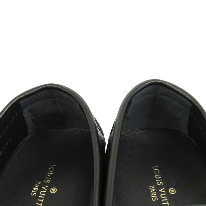 LOUIS VUITTON
LV Logo Moccasin Metal Initial
Hockenheim Loafer
Damier Graphite