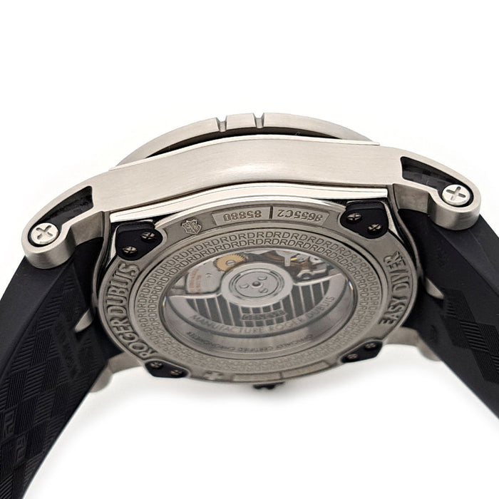 ROGER DUBUIS 
Easy Diver Cronografo 
Con scatola e garanzia