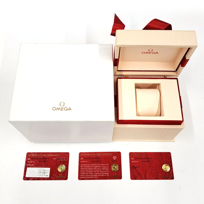 OMEGA
De Ville Prestige
With box and warranty card