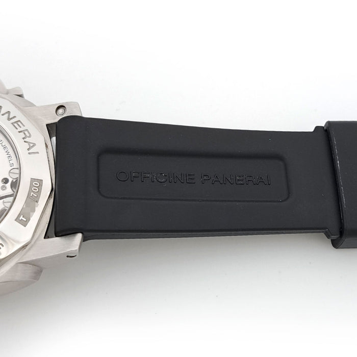 OFFICINE PANERAI 
Luminor 8 Giorni 
Con scatola e garanzia