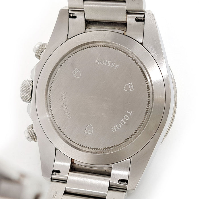 TUDOR
Heritage Chronograph
With Box and Warranty Card