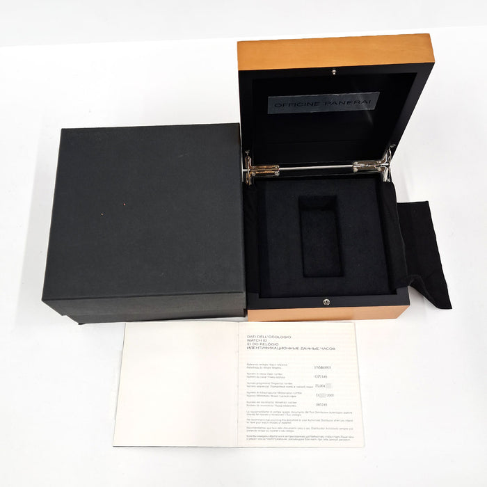 OFFICINE PANERAI 
ドゥエ 3デイズ アッチャイオ 
箱ギャラ付