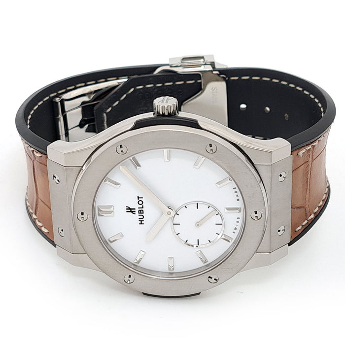 HUBLOT
Classic Fusion Classico Ultra Thin
With Box and Warranty Card