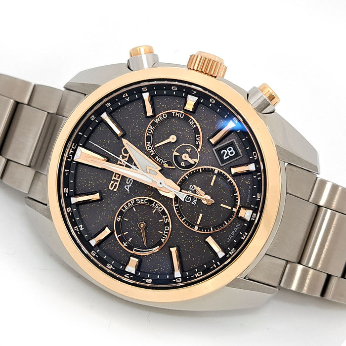 SEIKO
Astron GINZA GPS Solar
With box and warranty card