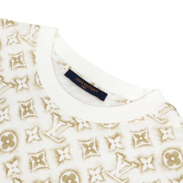 LOUIS VUITTON
LV All-over Pattern RM232 NPG HPY15W
Monogram Print Cotton T-shirt