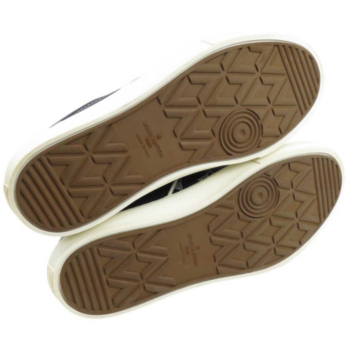 LOUIS VUITTON
All-over pattern LV logo 2018 Monogram 1A4BHP Sneakers
Trocadero line Monogram Ink Slip-ons
