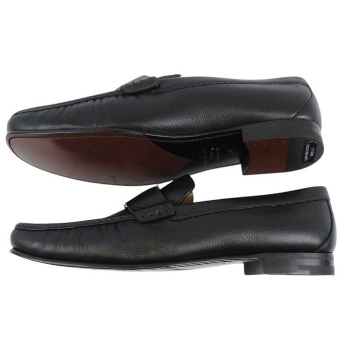 LOUIS VUITTON
LV Logo Gold Color Metal Fittings
Montaigne Line Loafers