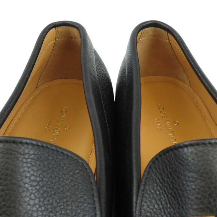 LOUIS VUITTON
LV Logo Gold Color Metal Fittings
Montaigne Line Loafers