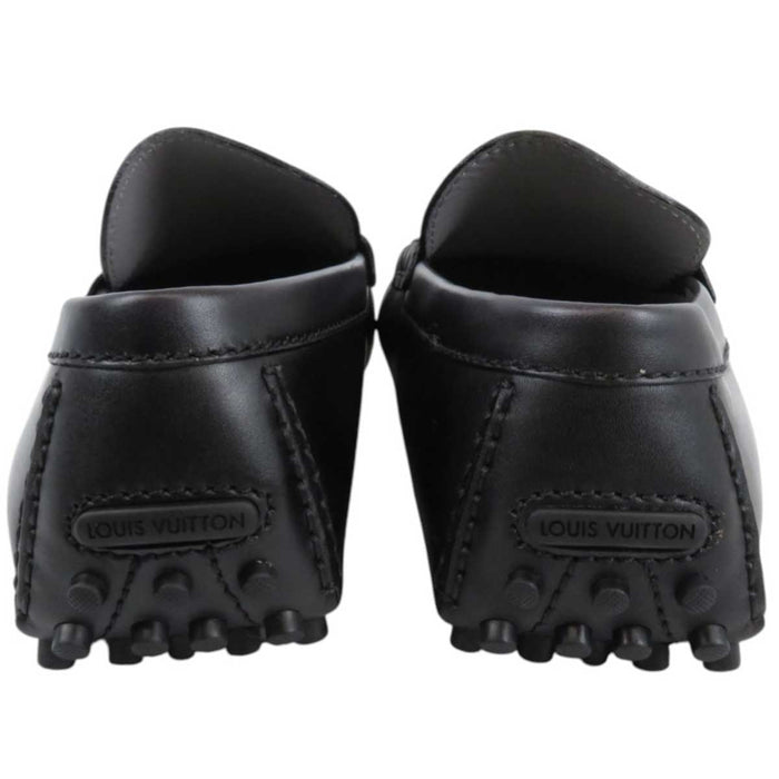LOUIS VUITTON 
2019 LV Logo 
Hockenheim Loafers
