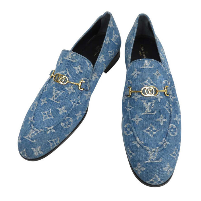 LOUIS VUITTON
18 Year LV Logo Gold Color Metal
Monogram Denim LV Club Line Loafers