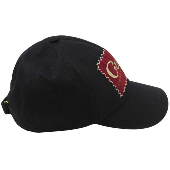 GUCCI 
Cappello ricamato 
Cappellino da baseball con patch logo