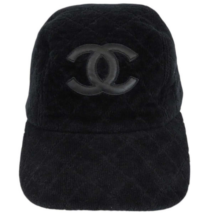 CHANEL
COCO CC Logo Patch Matelassé
Coco Mark Cap