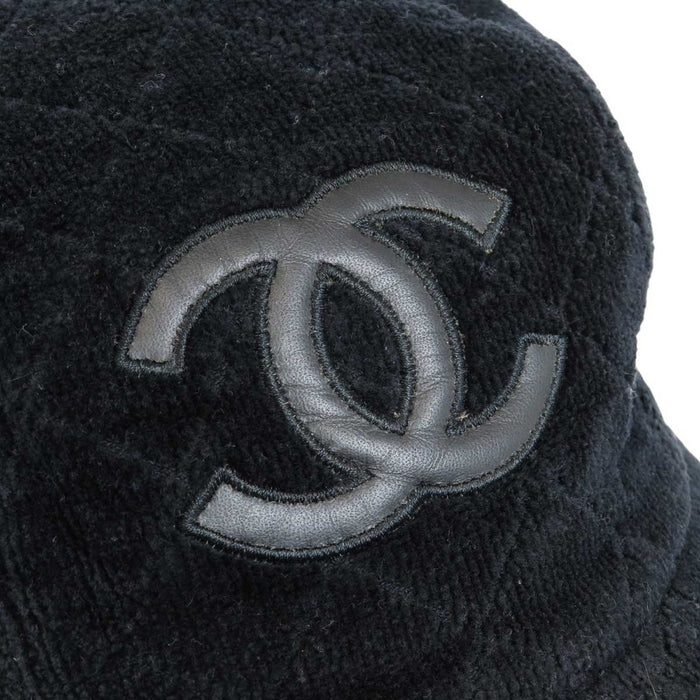 CHANEL
COCO CC Logo Patch Matelassé
Coco Mark Cap