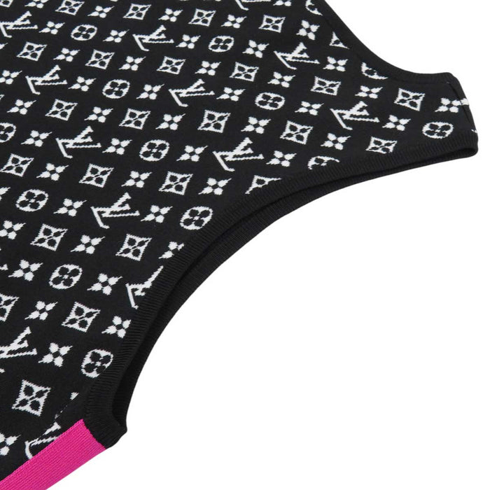 LOUIS VUITTON
LV All-over Pattern Side Line Silk Blend RW222J N87 FNKD05
Monogram Sleeveless One-piece Dress