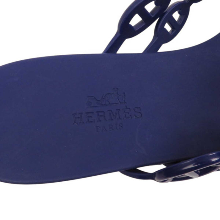 HERMES 
シェーヌ ダンクル フラット 
アイランド サンダル