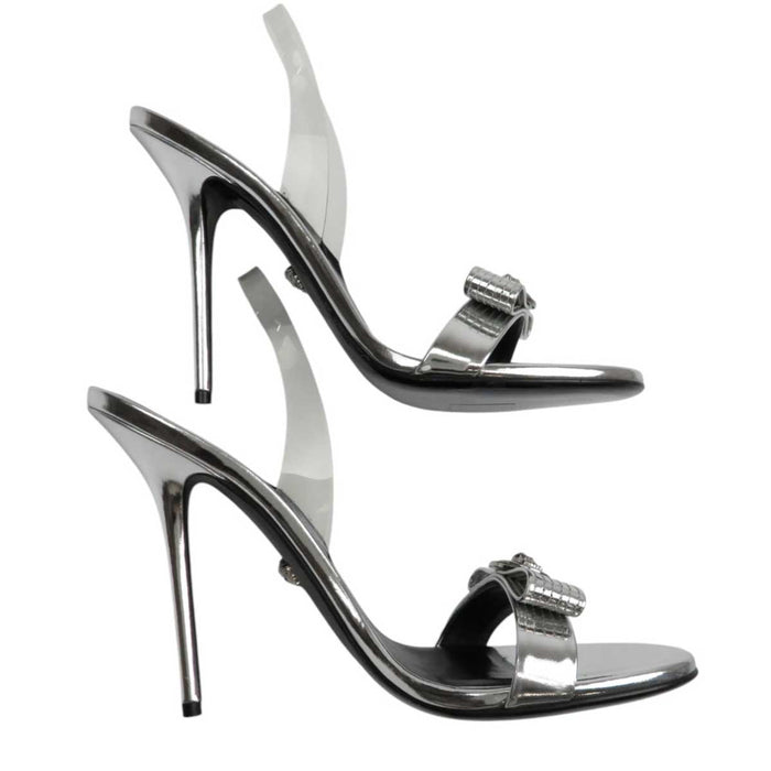 VERSACE
Medusa High Heel Pin Heel
Gianni Ribbon Metallic Sandals