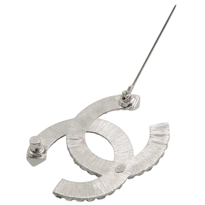 CHANEL 
COCO CC logo silver color metal 
Coco mark strass bijou pin brooch