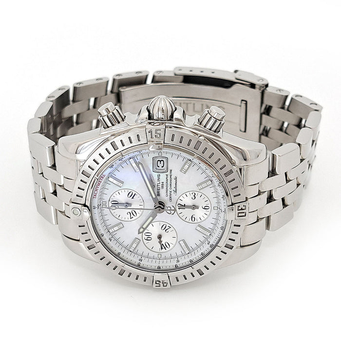 BREITLING
Chronomat Evolution White Shell
With Warranty Card