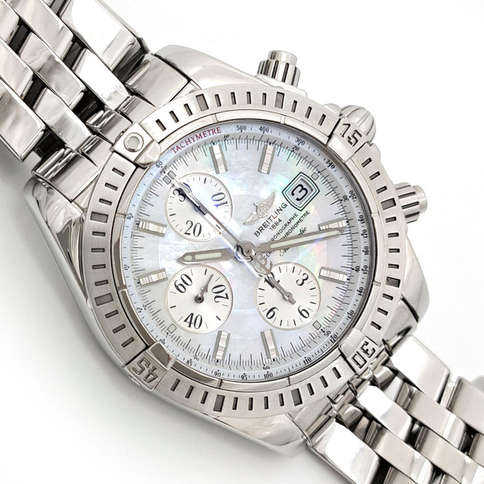 BREITLING
Chronomat Evolution White Shell
With Warranty Card