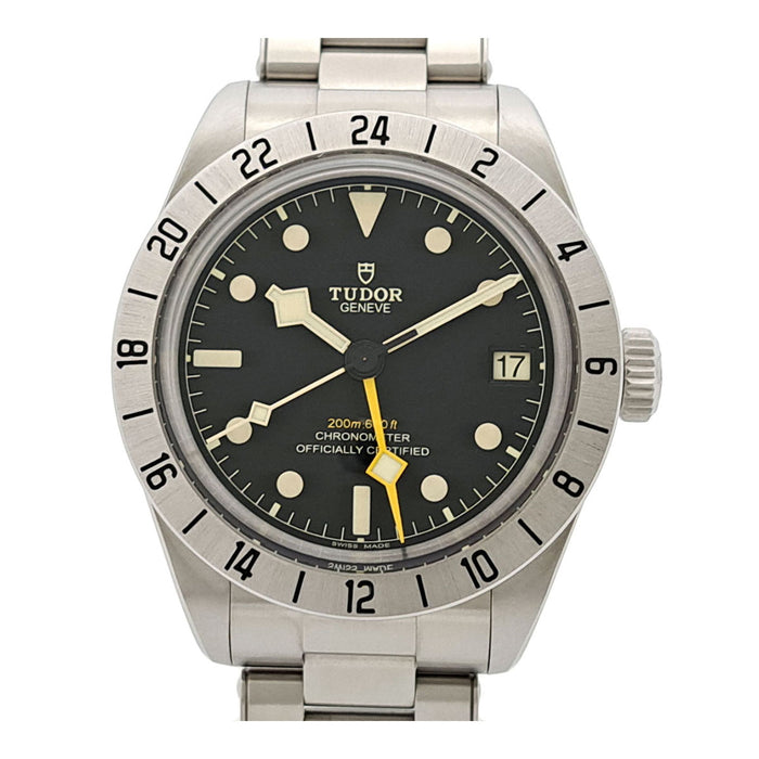 TUDOR
Black Bay Pro
With box and warranty card