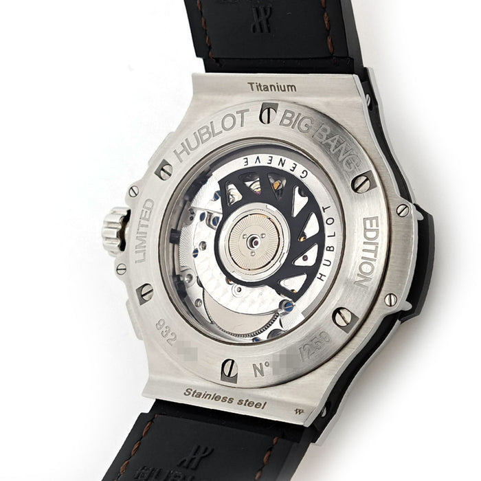 HUBLOT 
ビッグバン ボアスチール