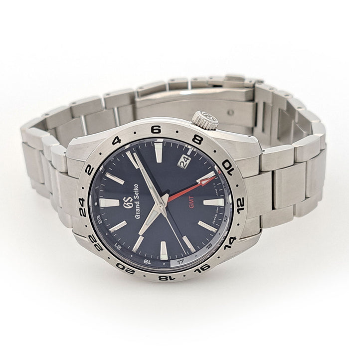 SEIKO
Grand Seiko Sports Collection
With Box and Warranty Card