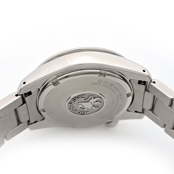 SEIKO
Grand Seiko Sports Collection
With Box and Warranty Card