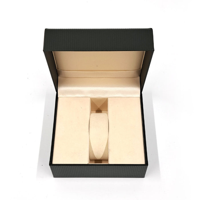 GUCCI 
600J Square 
With Box