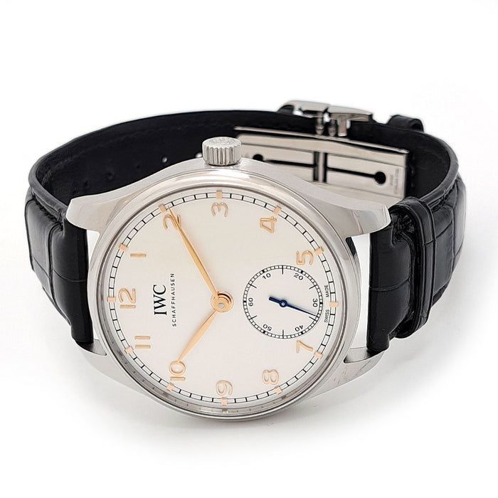IWC 
Portugieser Automatic 40 
With Box and Warranty Card