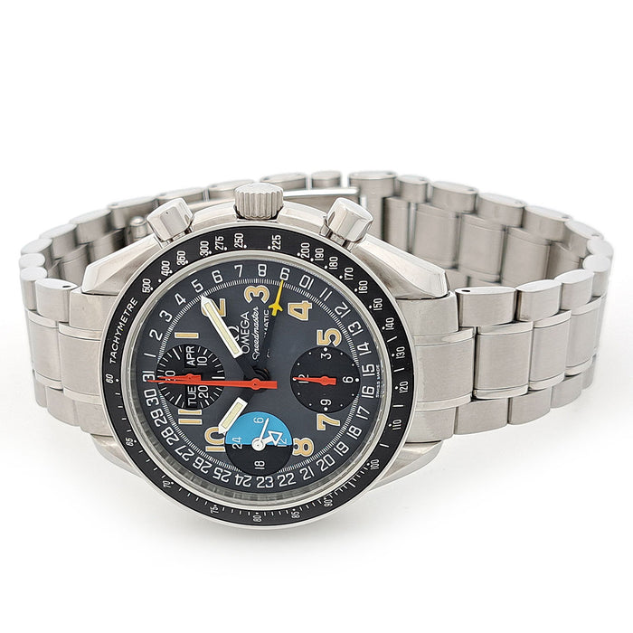 OMEGA
Speedmaster Day-Date Mark 40
With box and warranty card