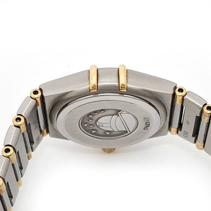 OMEGA
Constellation Mini
With Warranty Card