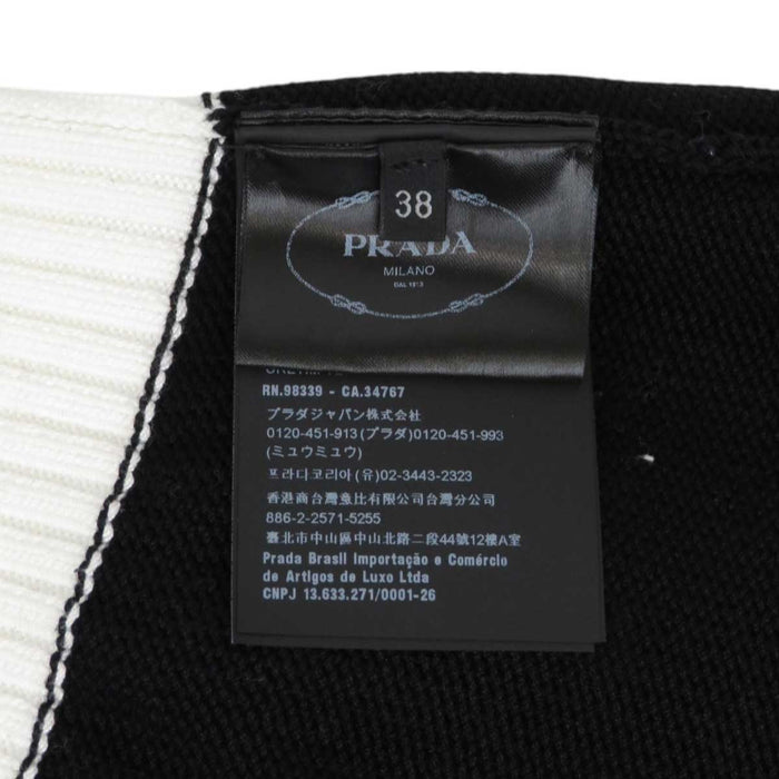 PRADA 
刺繍ロゴ リブ編みトリム バイカラー 五分袖 
コットン クルーネック ハーフスリーブ セーター