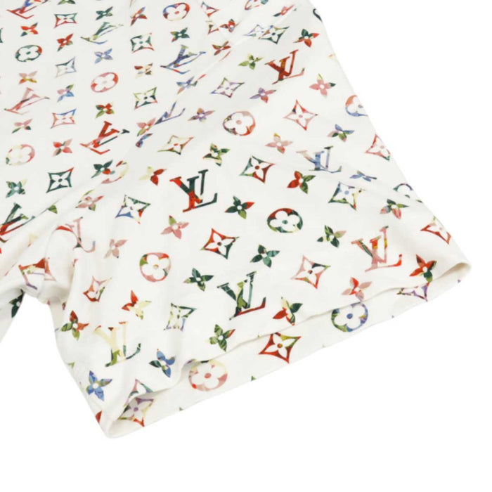 LOUIS VUITTON
LV Logo All-over Pattern Cotton RW222B SS5 FNTS81
Monogram T-shirt