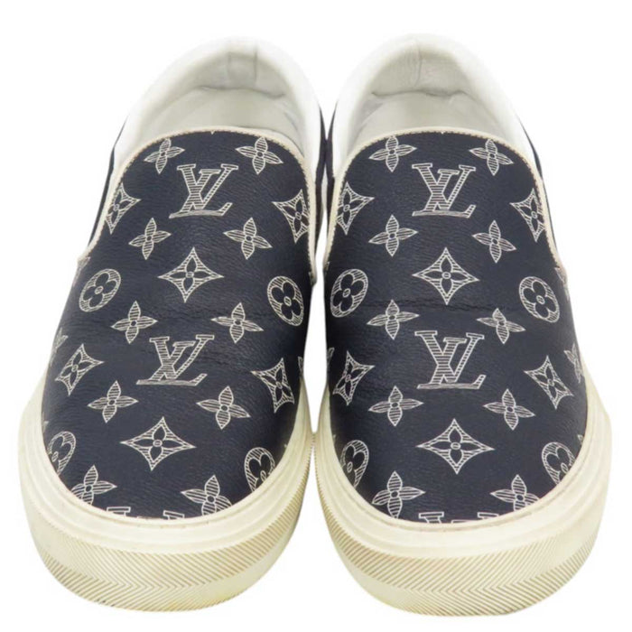 LOUIS VUITTON
LV Logo 2018 Monogram 1A4BHP Sneakers
Trocadero Line Monogram Ink Slip-ons