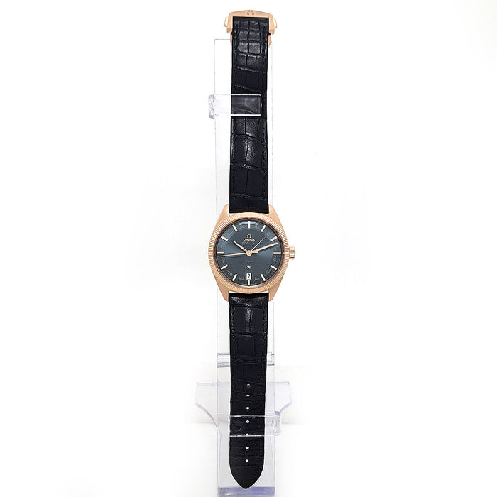 OMEGA
Constellation Globemaster Annual Calendar
With box and warranty card