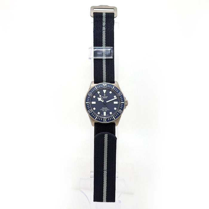 TUDOR
Pelagos FDX
With box and warranty card