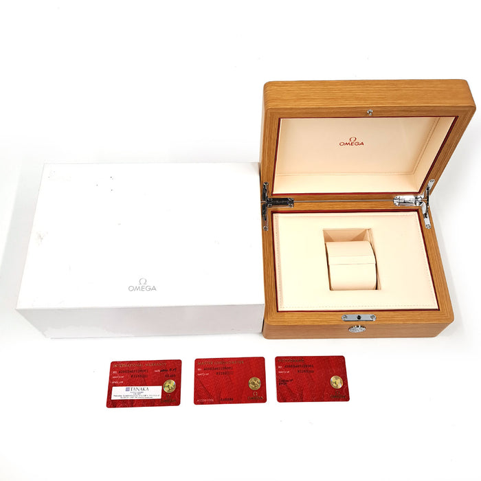 OMEGA
De Ville Trésor
With box and warranty card