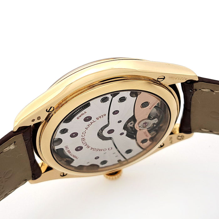 OMEGA
De Ville Trésor
With box and warranty card