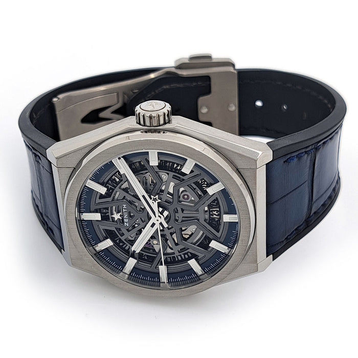 ZENITH
Defy Classic
With Box and Warranty Card