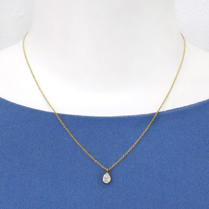 TIFFANY&Co. 
By the Yard Necklace Pear Shape