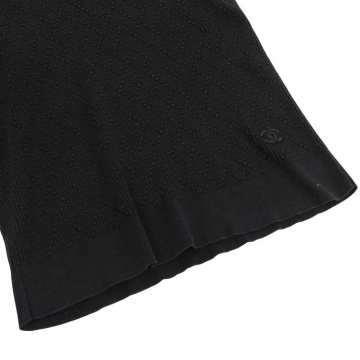 CHANEL
COCO CC Coco Button Logo Rib Cotton
Coco Mark Half Sleeve Cut and Sewn