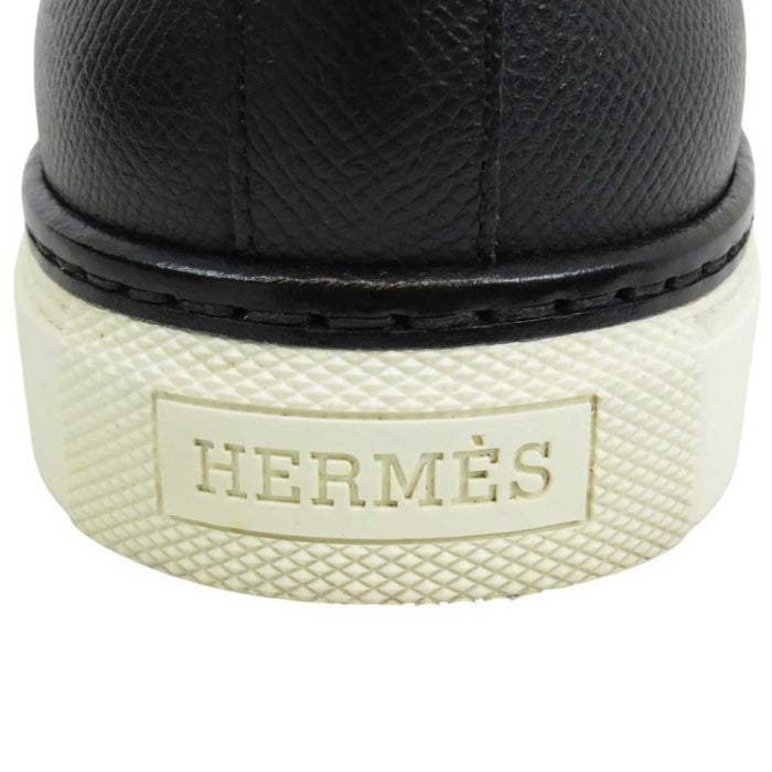 HERMES 
レザー 
ウィングチップ タッセル スニーカー