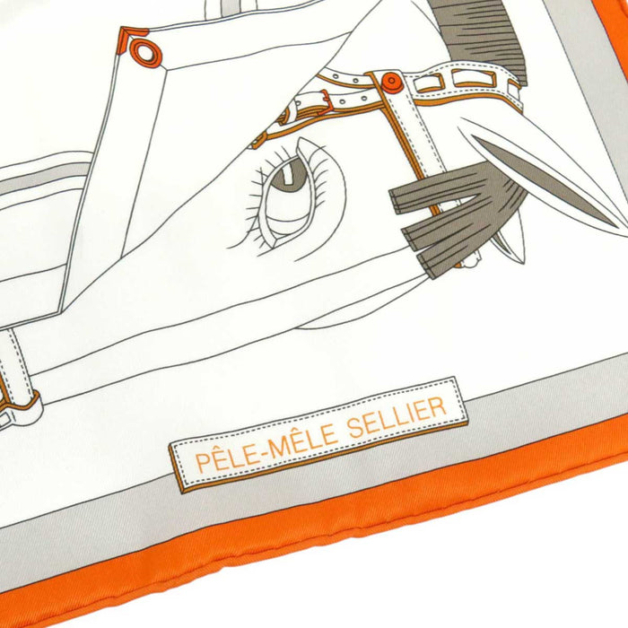 HERMES
Silk Logo
Carré 70 Pele-Mele Sellier Perle-Mer Sellier