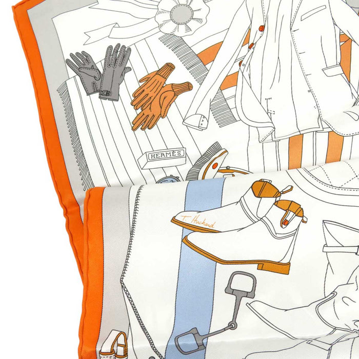HERMES
Silk Logo
Carré 70 Pele-Mele Sellier Perle-Mer Sellier