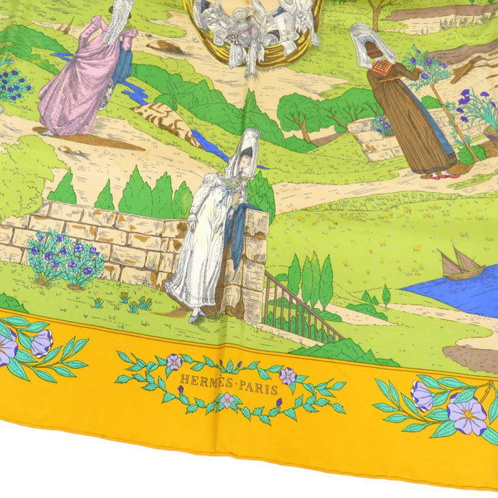 HERMES 
Soie grand format fleur 
Carré 90 COSTUMES DES DÉPARTEMENTS vêtements de la section