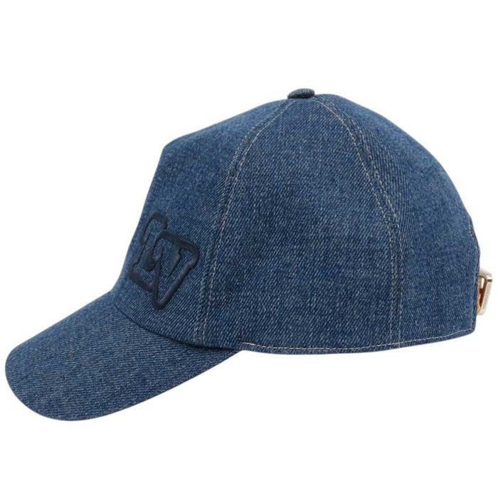 LOUIS VUITTON
Logo Embroidery
LV Logo Denim Cap