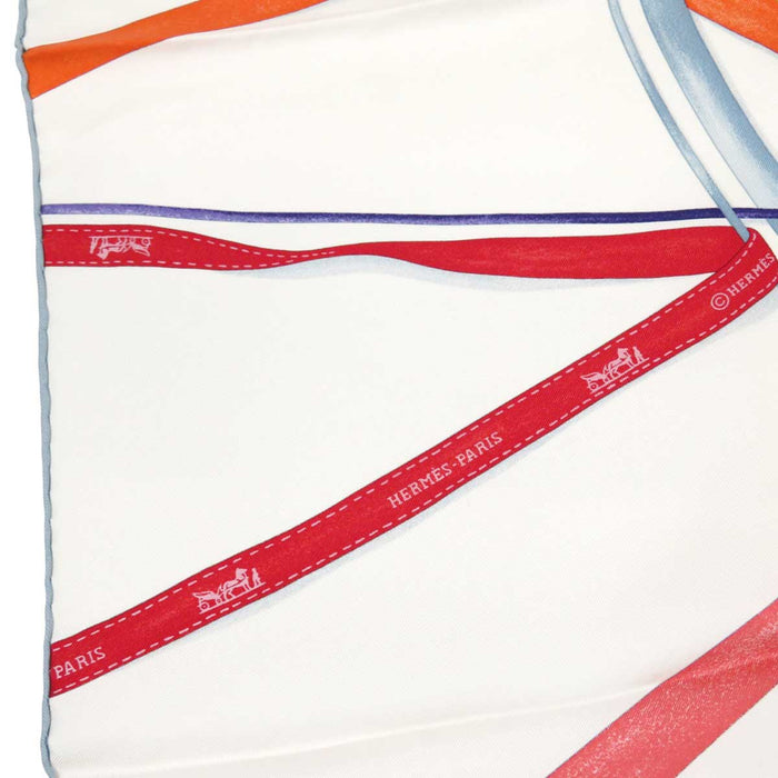 HERMES 
H アッシュ ロゴ 馬 馬車 リボン シルク 大判 
カレ 90 ATTRAPE TES REVES 夢をつかめ