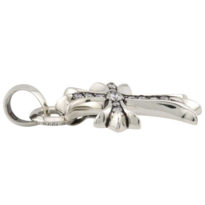 CHROME HEARTS
CH CRS SML W/BALE P/D
Small CH Cross Bale Pavé Diamond Pendant Top