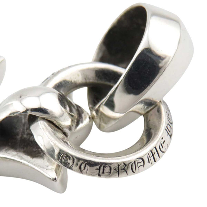 CHROME HEARTS 
CH CRS PICCOLO CON BALE P/D 
Ciondolo piccolo croce CH con bale pavé diamante